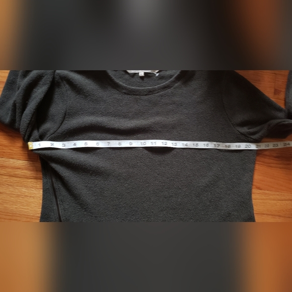 Rachel Rachel Roy Sweater Small Asymmetric Hem Crew Neck Side Zip Pullover Green - Picture 2 of 4